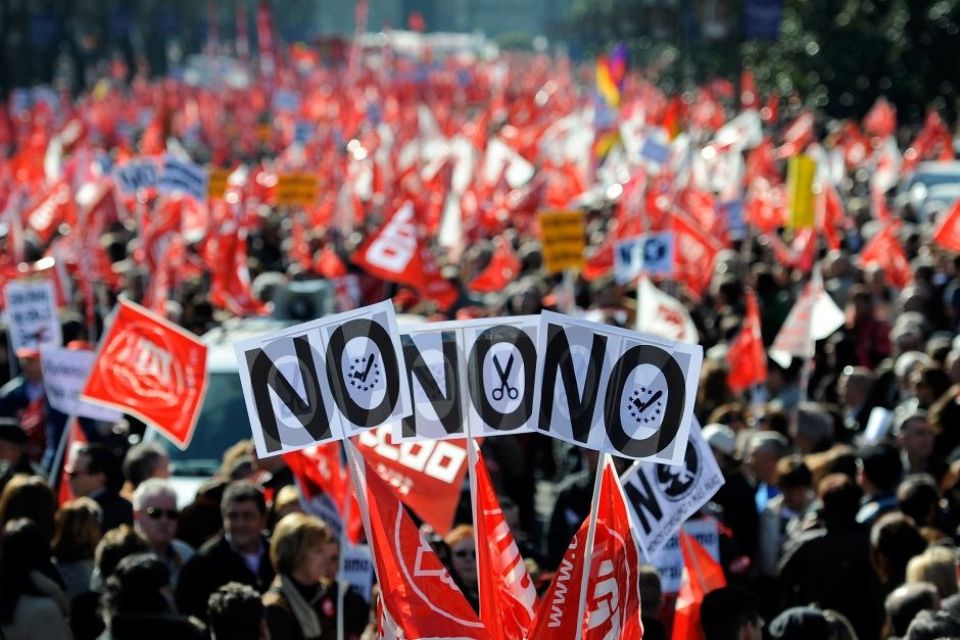 البطالة والأجور المنخفضة: إسبانيا بعد اليونان؟