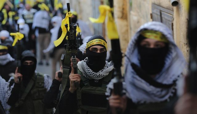 الذراع العسكري لفتح يتبنى العملية المزدوجة في "غوش عتصيون"