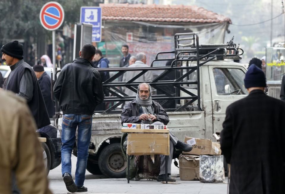 ما بين 2025 و2026... جيوبٌ فارغة؛ أسعارٌ حارقة؛ وعيشةٌ متدنية!