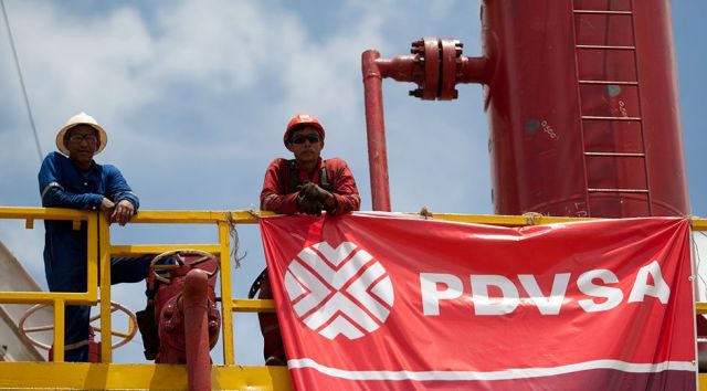 فنزويلا تحمي أموال نفطها في روسيا
