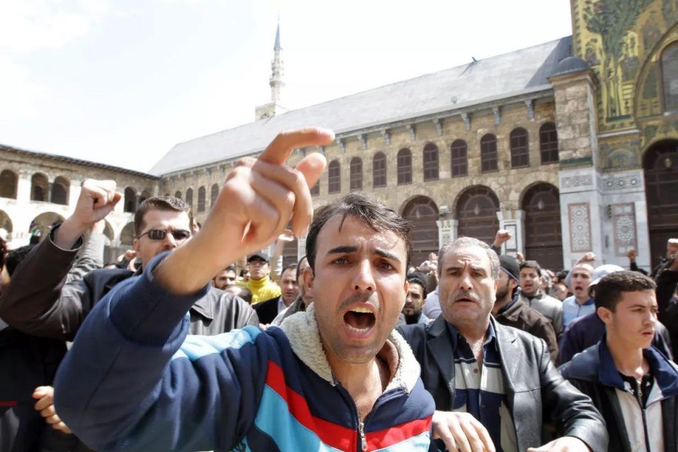 عن السياسة بوصفها احتيالاً وبوصفها نضالاً... والموقف من واشنطن كمثال