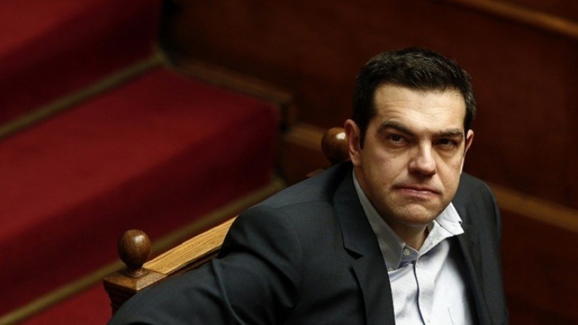 رئيس وزراء اليونان الجديد يفوز بدعم البرلمان لإلغاء برنامج الإنقاذ المالي