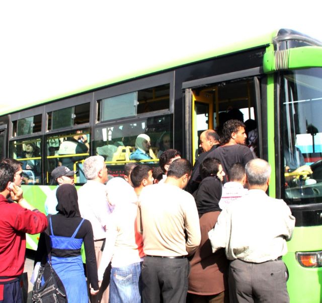 8 باصات لمليون مواطن وطلاب جرمانا أمام 4 خيارات أحلاهم مر!