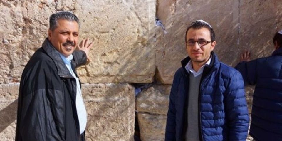 المعارضة شيء والعمالة شيء آخر!