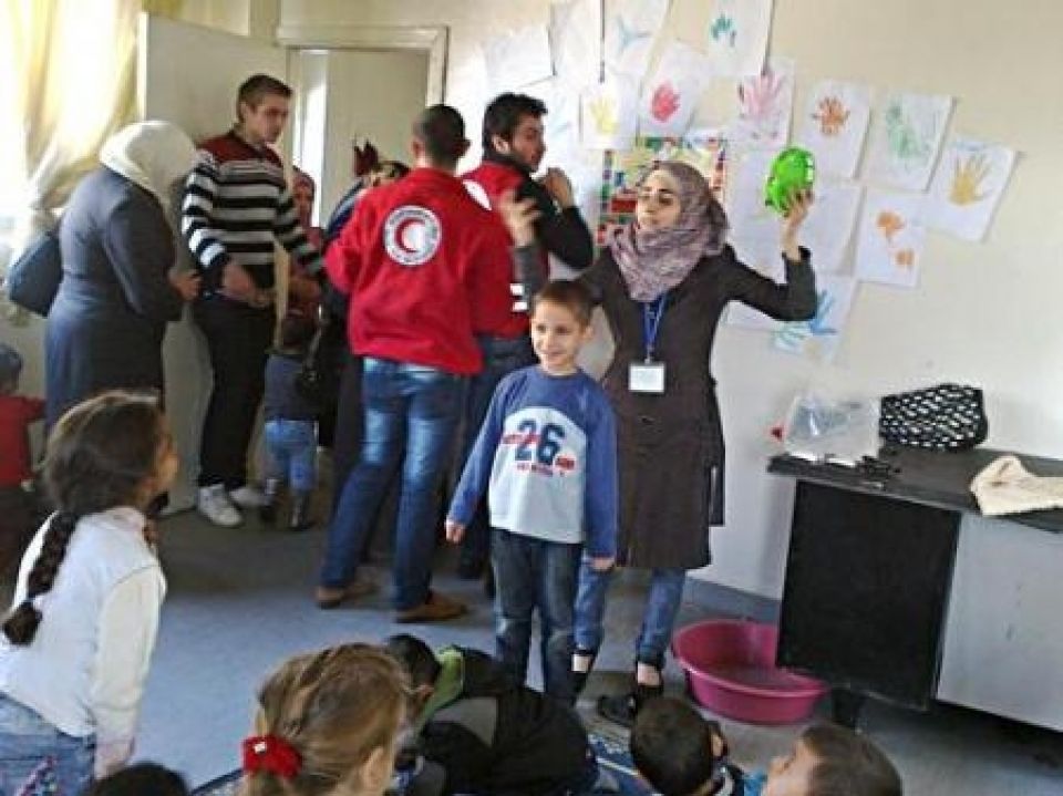 حماة.. تخفيف معاناة المواطنين المهجرين واجب وطني