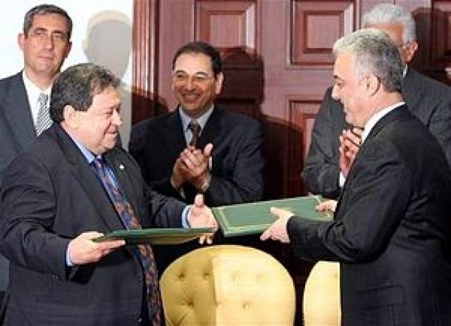 صخرة دايان... وانهيارات جبل «كامب ديفيد»!