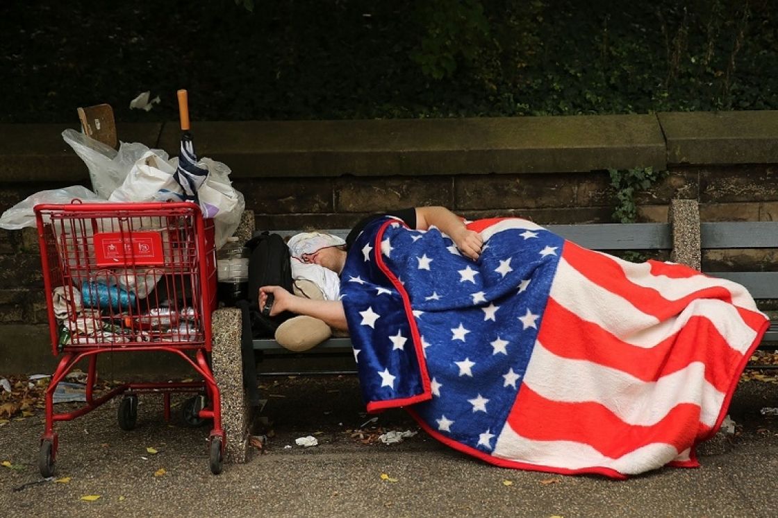 فقراء أمريكا سيزدادون فقراً خلال عشر سنوات