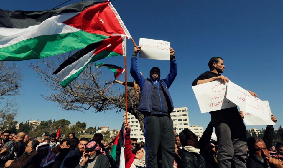 احتجاجات الخبز تصل إلى الأردن