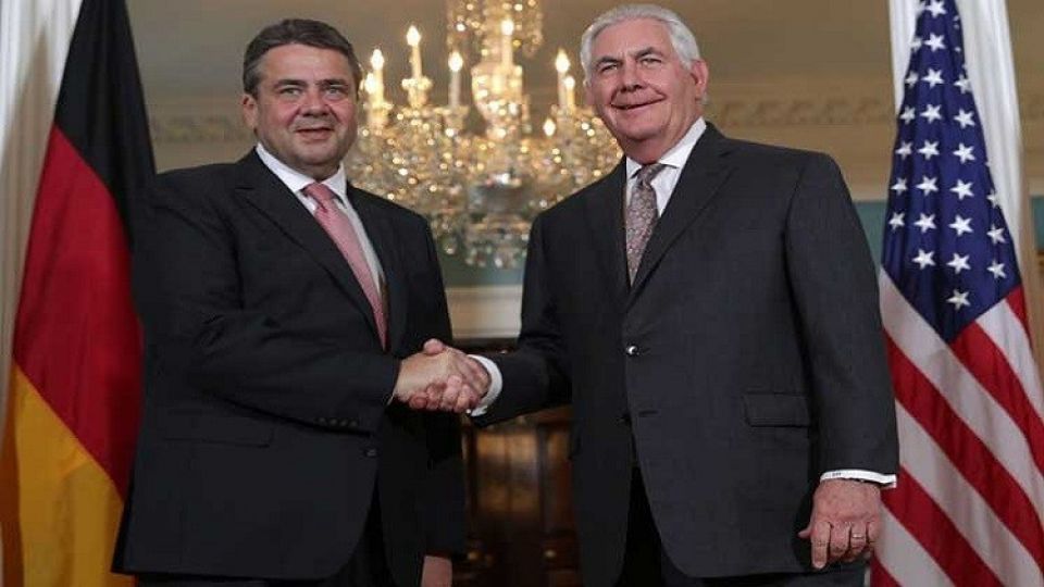 وزير الخارجية الألماني مع نظيره الأمريكي