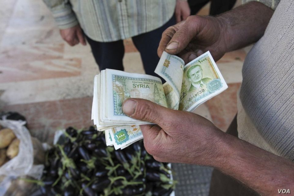 المركزي السوري يرفع سعر الصرف التفضيلي للدولار