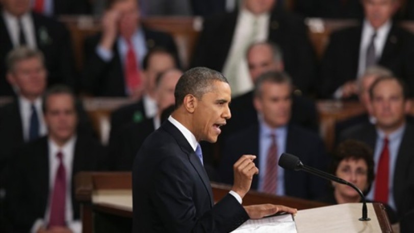 أوباما يطلب من الكونغرس تأجيل التصويت على ضربة سورية