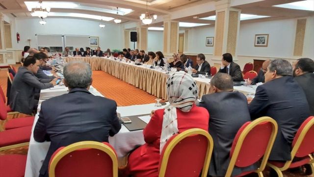 المبادرات الدولية و&laquo;العقدة الليبية&raquo;