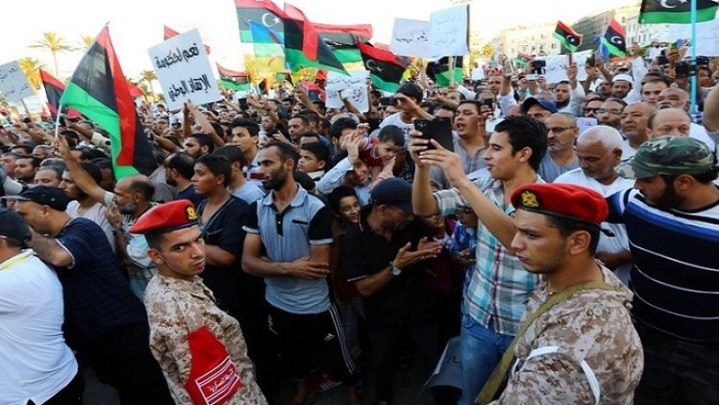 مظاهرات في ليبيا تطالب إسقاط برلمان طبرق