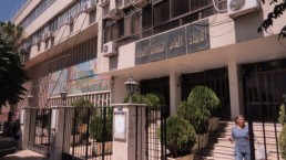 ما بين أخذ ورد.. العامل ينتظر مستحقاته.. وعجز صندوق التكافل 140 مليون ليرة