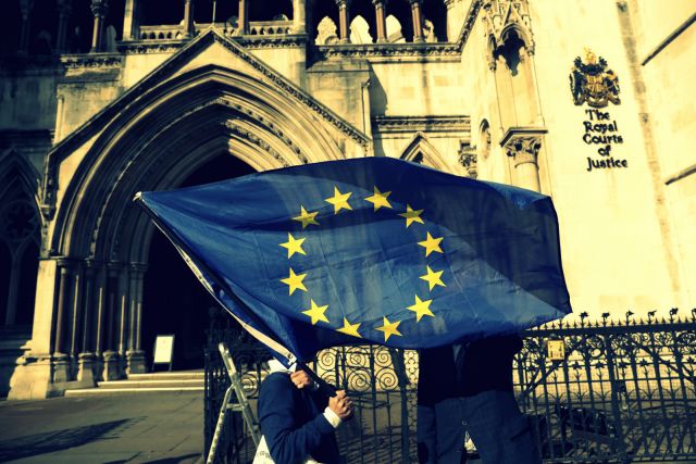 بروكسل: لن نغير الاتفاق النووي