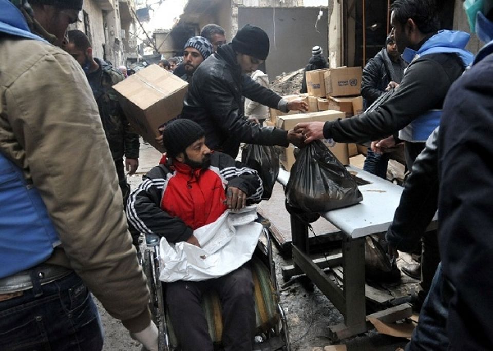 مراكز توزيع &laquo;المساعدات&raquo;.. فوضى وفساد ومواد &laquo;منتهية الصلاحية&raquo;