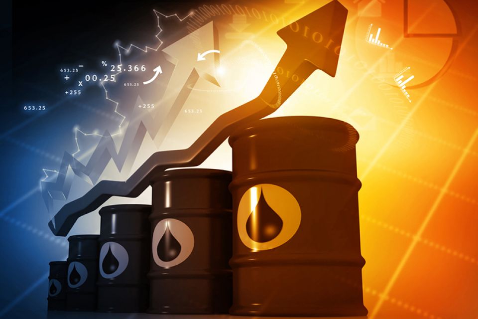 أسعار النفط بأعلى مستوى في شهرين وتوقعات برفض (أوبك+) زيادة الإنتاج