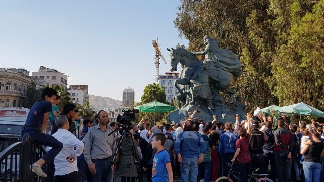 الاستثمار الريعي العابث بالتاريخ