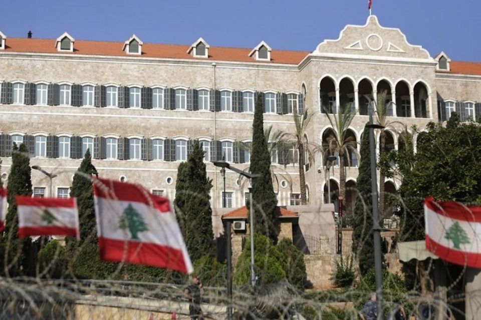 رئاسة الحكومة اللبنانية «تستنكر» إرسال مسيرات حزب الله صوب «كاريش»