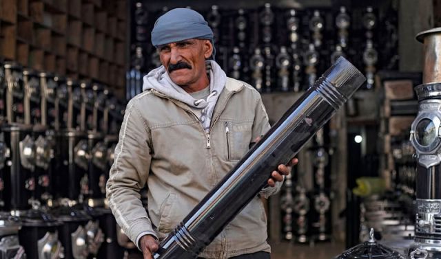 برد دمشق... حين تصبح التدفئة امتيازاً لا حقاً