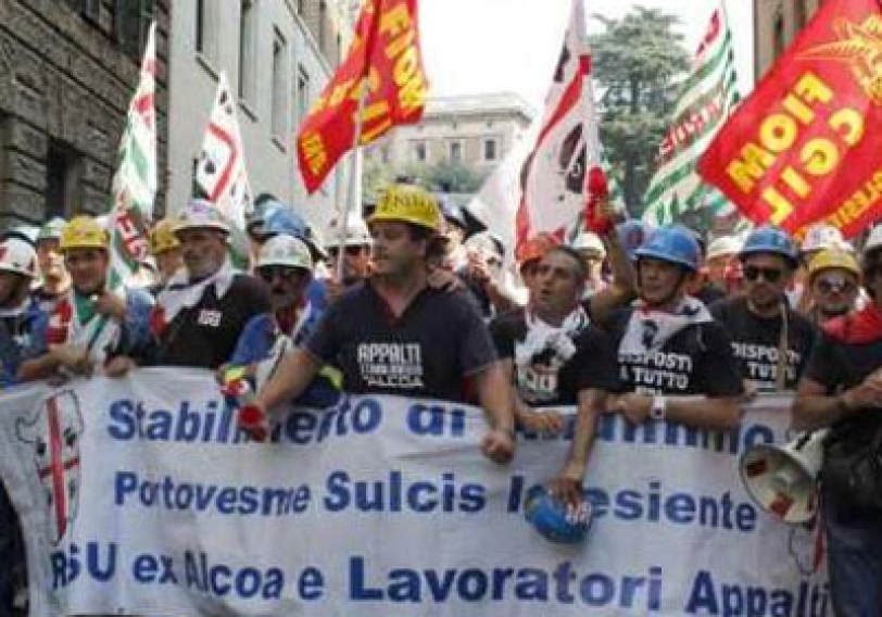 إيطاليا: أكبر ثلاثة اتحادات عمالية تنظم مظاهرة احتجاجية وسط روما