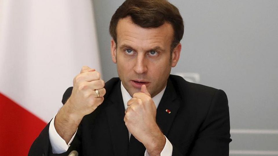 ماكرون... تحركوا قبل أن نخسر مستعمراتنا!