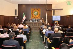 &laquo;عاهات الاشتراكية&raquo; أم &laquo;عاهات الرأسمالية&raquo;؟ تضليل اقتصادي برعاية غرفة تجارة دمشق