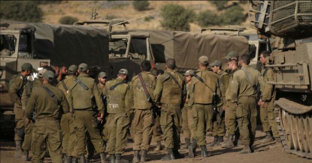 تسمم 100 جندي صهيوني داخل قاعدة عسكرية