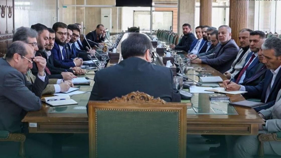 حين يتحول المصرف المركزي إلى منصة ترويج