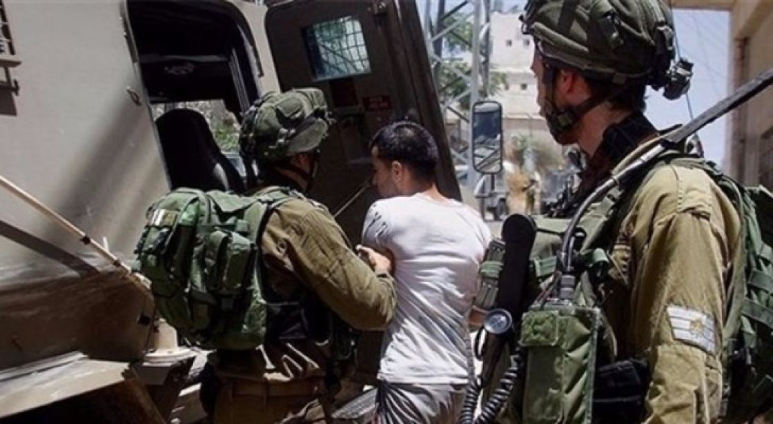الكيان الصهيوني يعتقل 3 شبان فلسطينين بتهمة «تسلل وسرقة ذخيرة»