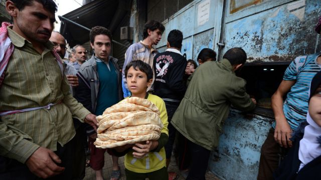 التقشف في الخبز الحكومة ستوزع على أقل من 12 مليون شخص