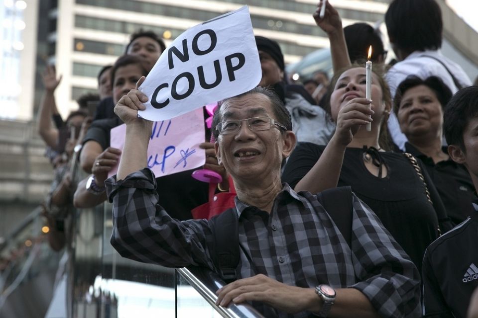 في تايلاند: الغرب ضد المظاهرات.. لأنها ضد الديموقراطية..!!