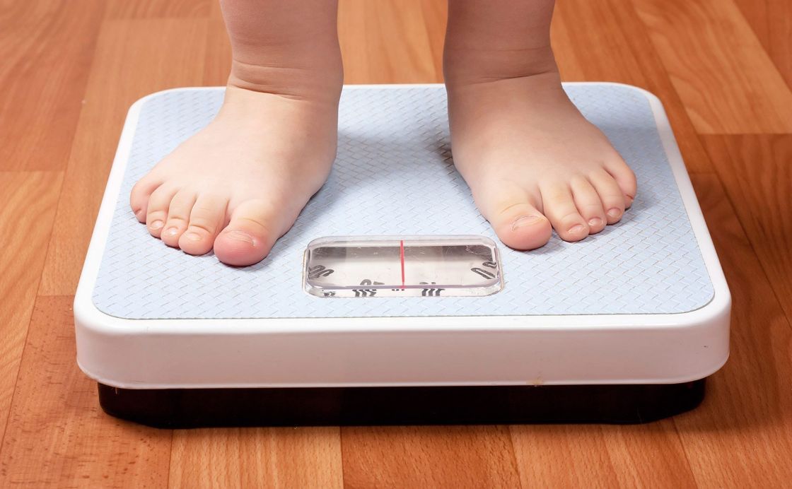 العلاقة بين الوزن والعمر