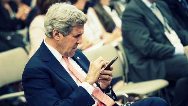كيري لن يكون المرشح الوحيد الذي ينوي مواجهة ترامب