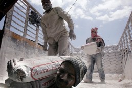 المقاولون مستنفرون: استغلال العمال السوريين «حق مكتسب»