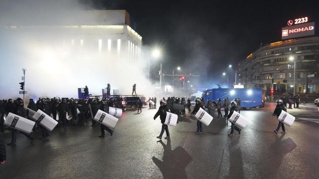 منظمة &laquo;معاهدة الأمن الجماعي&raquo; ترسل قوات حفظ سلام إلى كازخستان