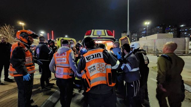 مقتل جندي &laquo;إسرائيلي&raquo; وعمليتا طعن بالقدس بفارق ساعات