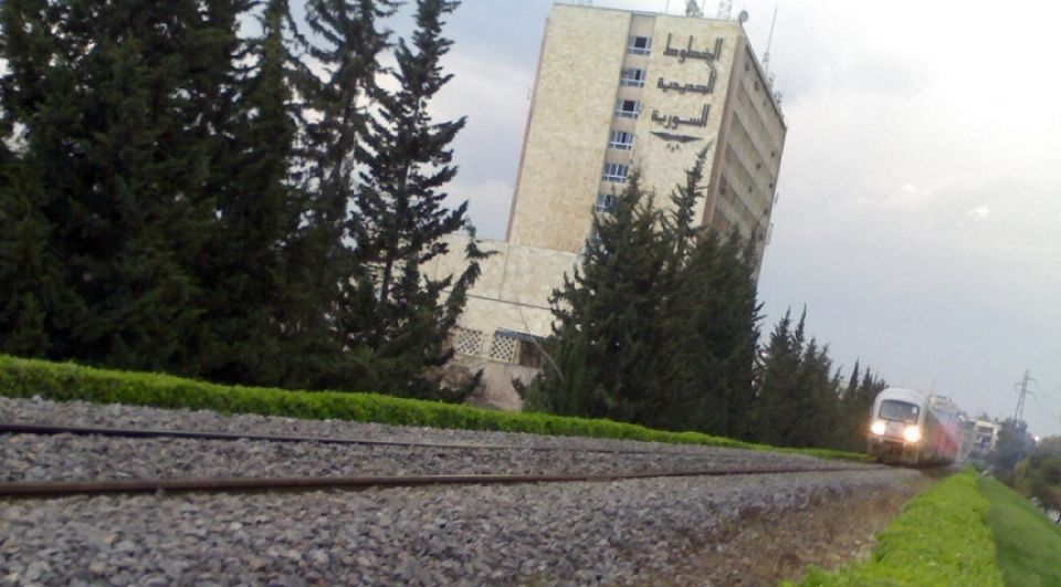 ...خطوة إلى الأمام وعشر إلى الخلف!