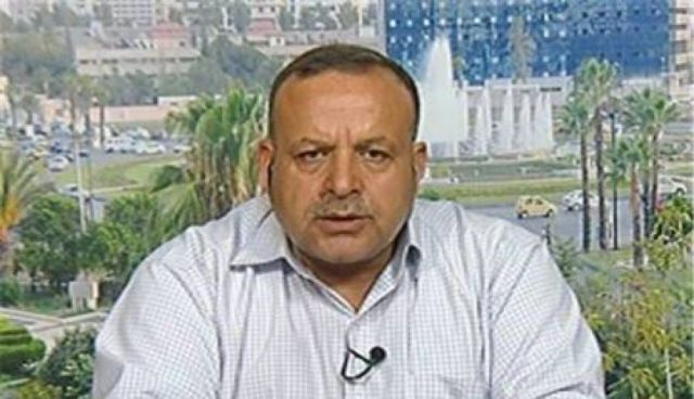 ...حاصر حصارك لا مفر