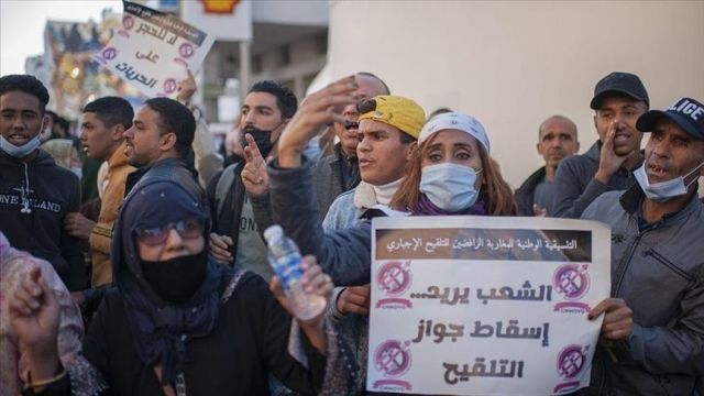 المحامون في المغرب ينتفضون ضدّ فرض &laquo;شهادة التلقيح&raquo; شرطاً لدخول المحاكم