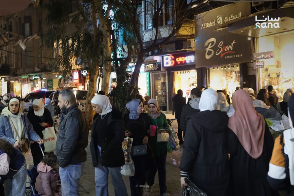 أسواق دمشق قبل العيد.. وطنٌ من المتفرجين... وأعياد للأثرياء فقط