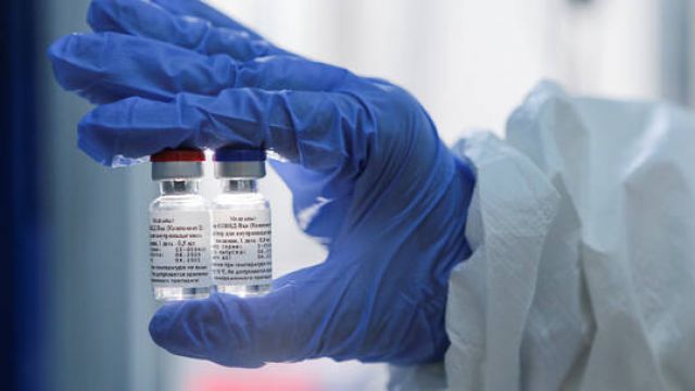 الهند تتقدم بطلب لروسيا لتمكينها من بيانات لقاح كورونا