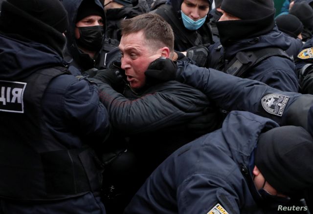 استخدام الوباء كذريعة لتعزيز دولة القمع