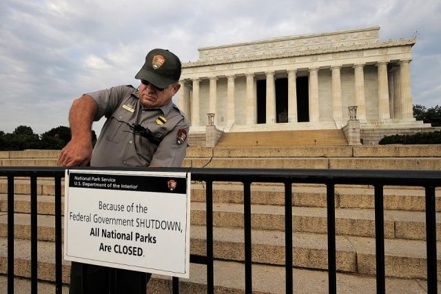الحكومة الأمريكية مغلقة... حتى إشعار آخر