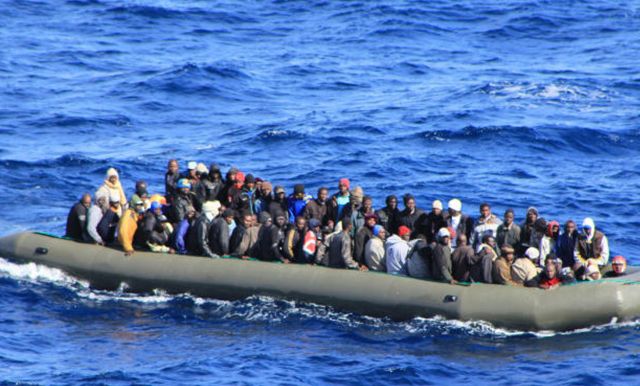 بعد فشل محاولة 51 سورياً بينهم نساء وأطفال الإبحار إلى قبرص، الجيش اللبناني يوقف محاولة جديدة لـ59 سوريّاً