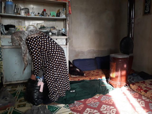 السوريون.. من قسوة البرد إلى الاختناق بالغازات السامة!