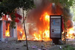 مقتل شرطيين وجرح 5 آخرين بتفجير جنوب تركيا