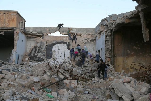 أهالي حلب ارفعوا أيديكم عن الزناد