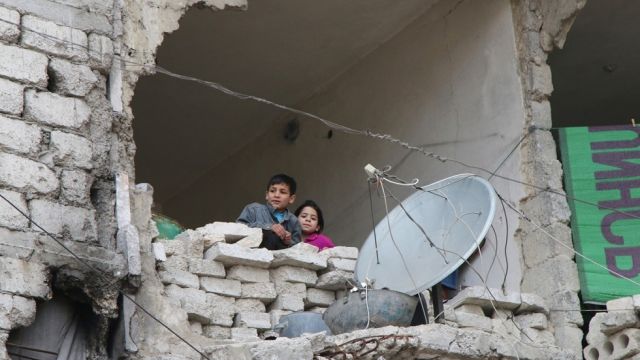 حكايا الشارع الحلبي عن &laquo;مال الدولة الداشر&raquo;!