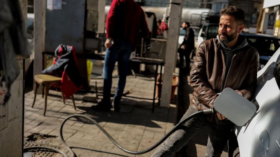 خلال أسبوع واحد... ارتفاع جديد للمحروقات يسرّع سحق القدرة الشرائية